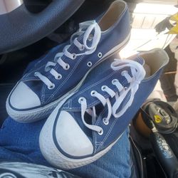 Converse Size 10