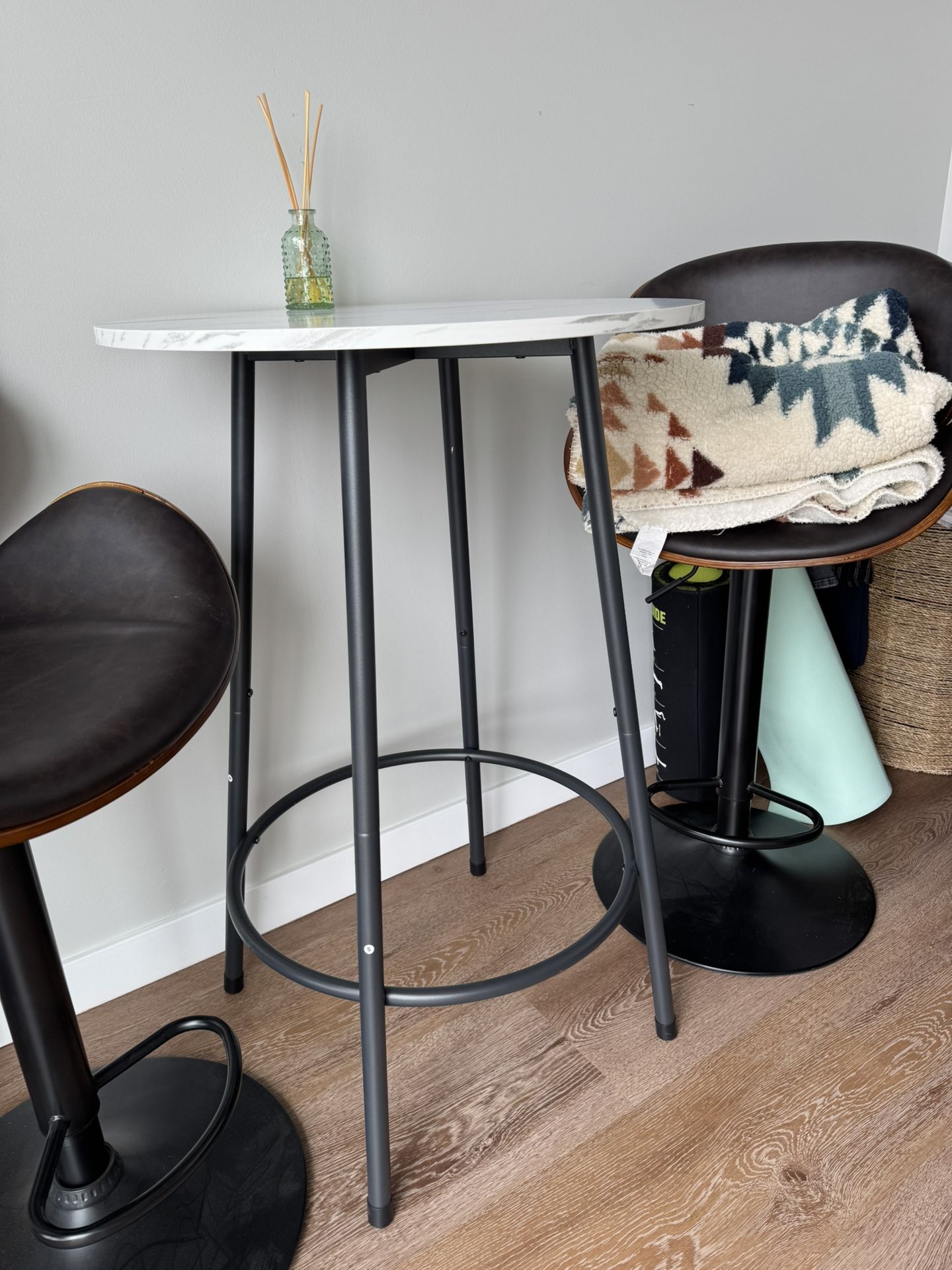 2 Person Faux Marble Bar Table