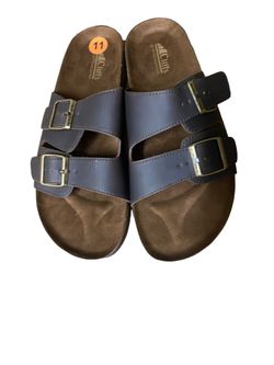 Men's white mountain hanz footbed sandals clearance