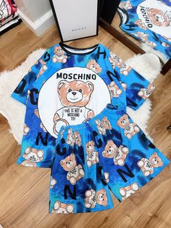 Fancy moschino print pajama set