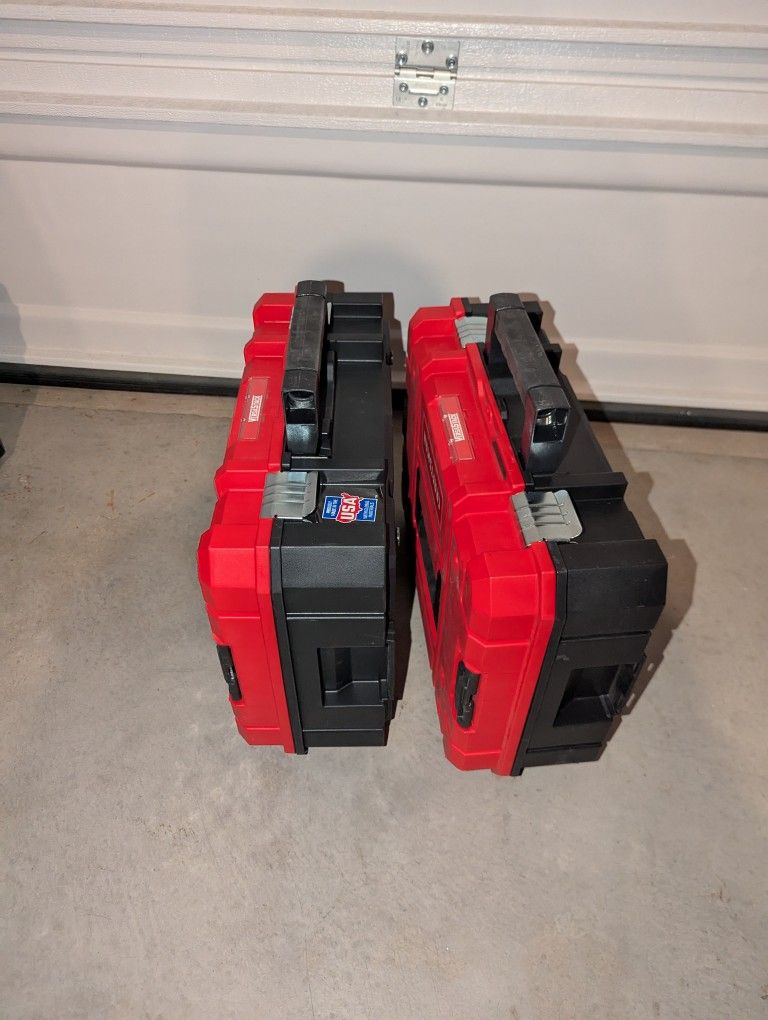 VERSASTACK 17-in W x 6.87-in H x 13.0-in D Red Plastic Tool Box