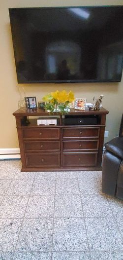 Large TV Console/ Hutch With Drawers