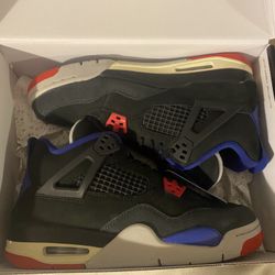 Air Jordan 4 Retro OG (GS) - size 7y