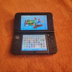 Nintendo 3DS XL Super Mario Edition Black