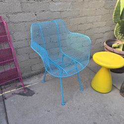 Mid Century Modern Chair 