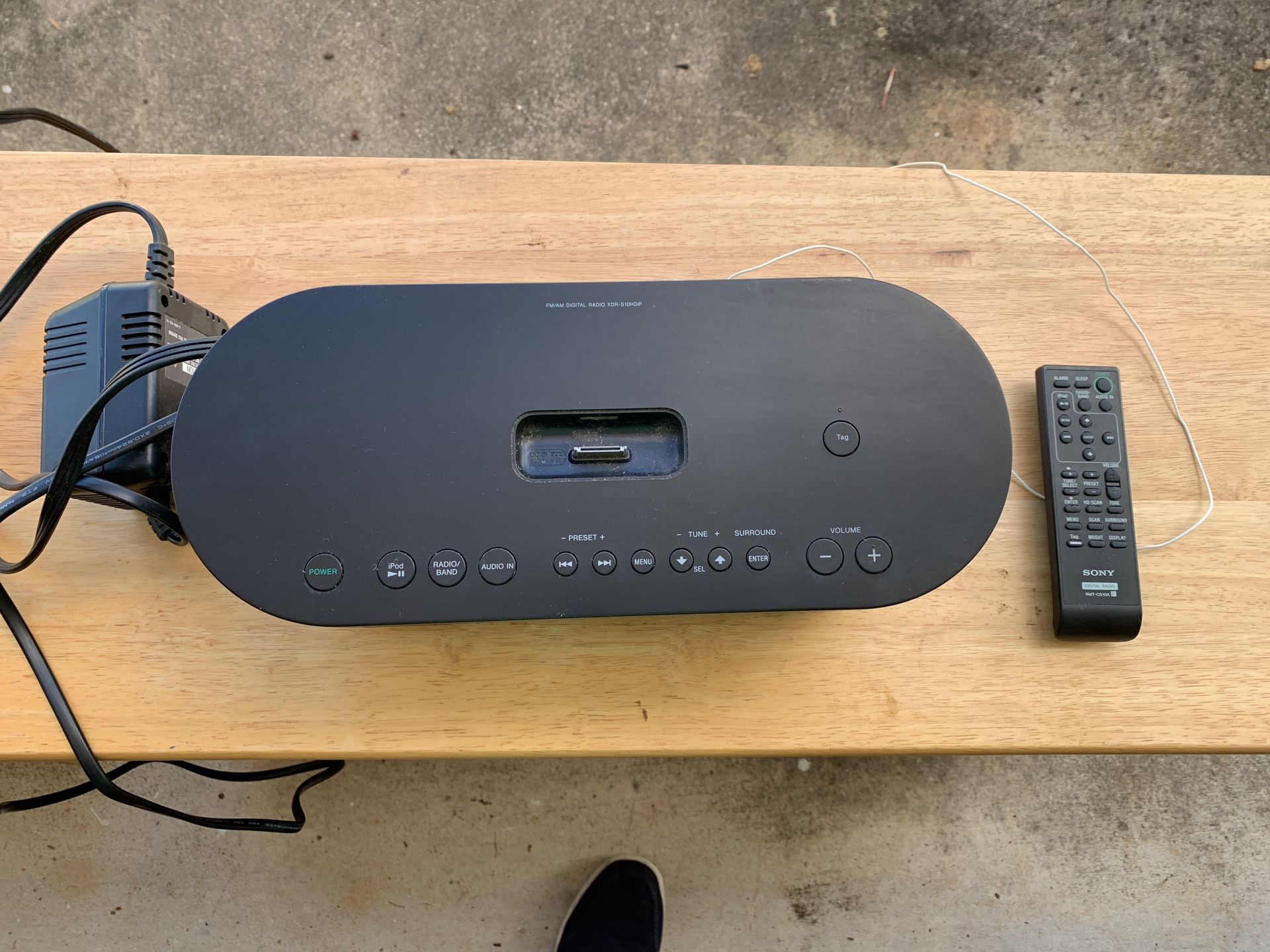 Sony Hd radio model RMTCS10A and remote for Sale in Saint Petersburg