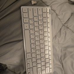 Arteck Wireless Keyboard 