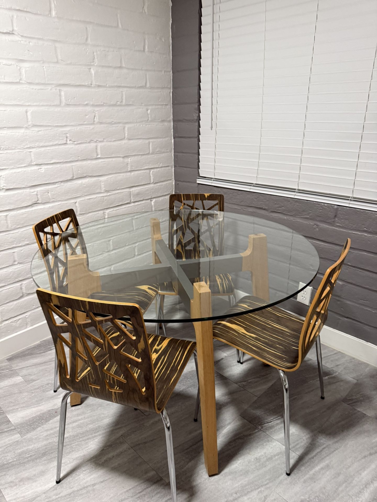Dining Room Table