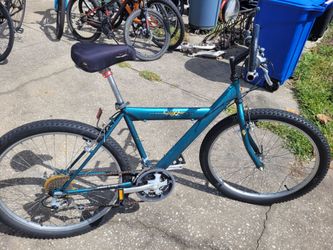 Columbia XTM Series 902 Bike Bicycle with New Bontrager 26" Tires, Medium Frame - $50 FIRM