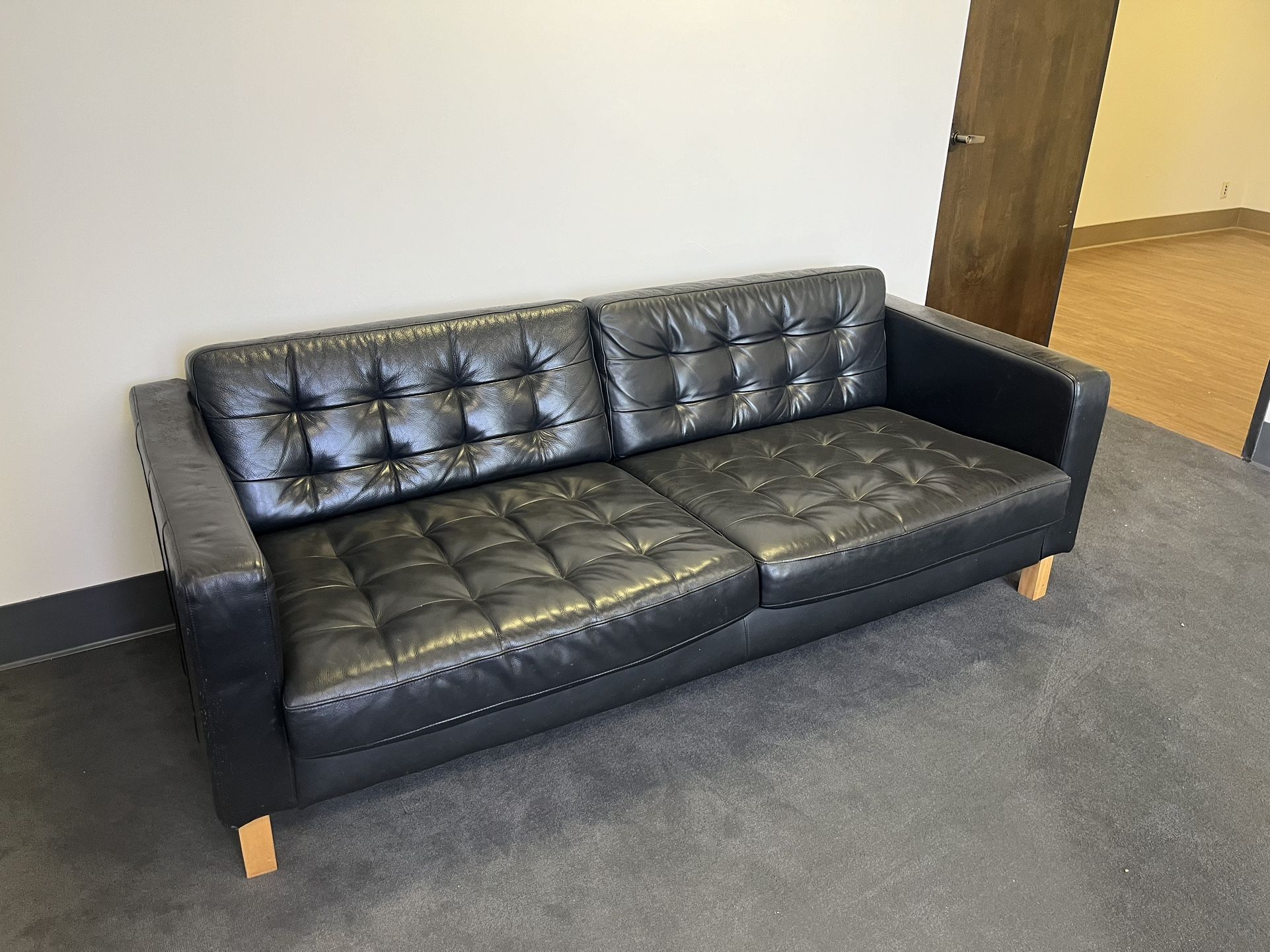 Couch / Chairs