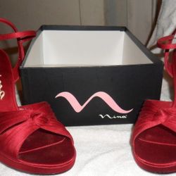 Snazzy Heeled Sandals - ALL sz 10M