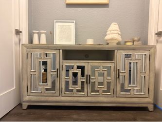 Console/buffet