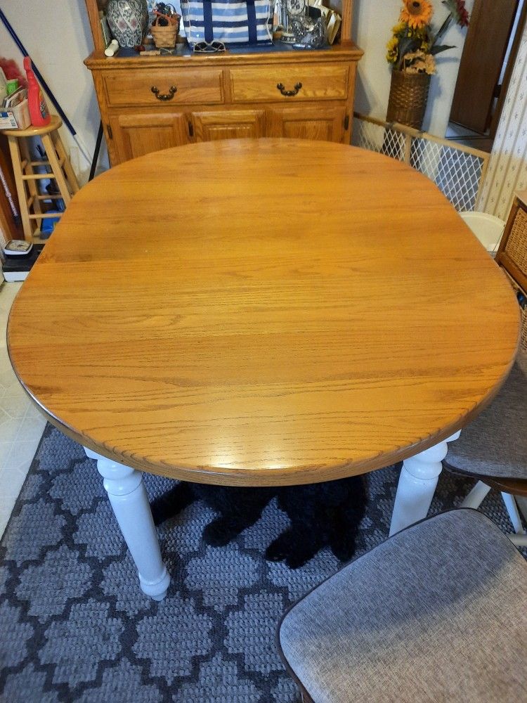 Oak Kitchen Table & Chairs