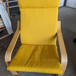 Great Shape IKEA Chair Poang 