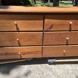 Cargo discount furniture company