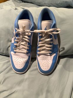 Air Jordan 1 Low University Blue Sneakers