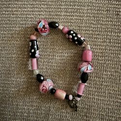 Vintage-Style Pink & Black Wedding Cake Lampwork Bead Bracelet