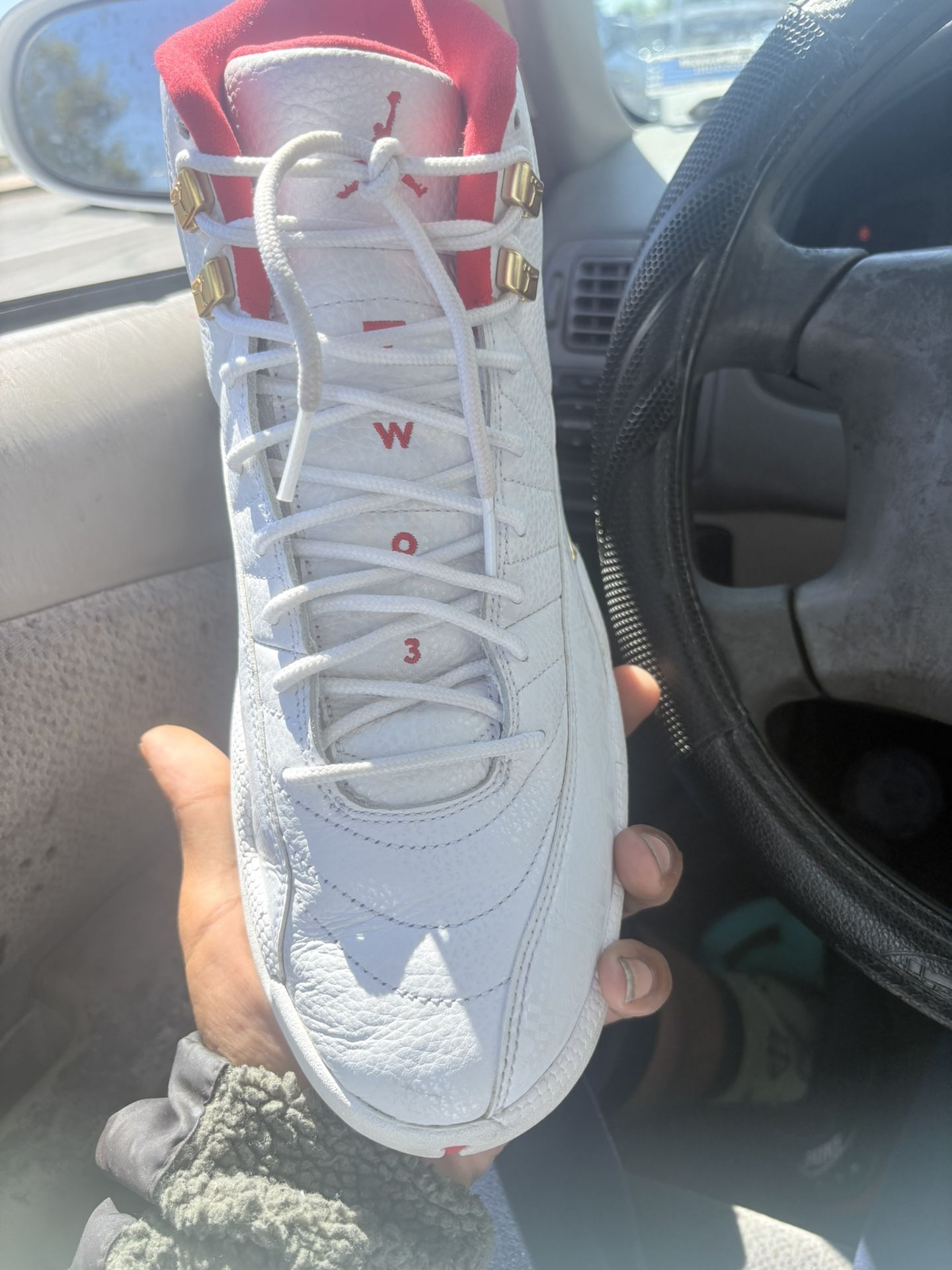AIR JORDAN 12