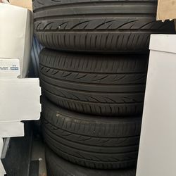 225/55/R17 4x Lionhart Tires & Rims For mercedes benz