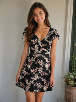 Dress with flowers Abercrombie & Fitch