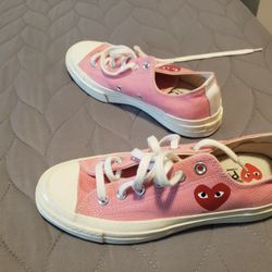 Hidden heart converse women sneaker size 8 women men 6