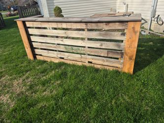 Outdoor Bar -  9'(l)x3'(w)x3.5'(h)