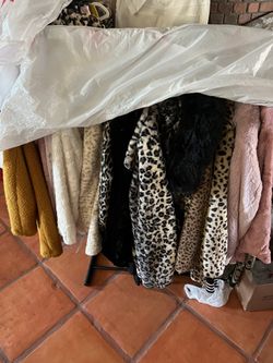 Quality Women’s Sweaters Size Large
