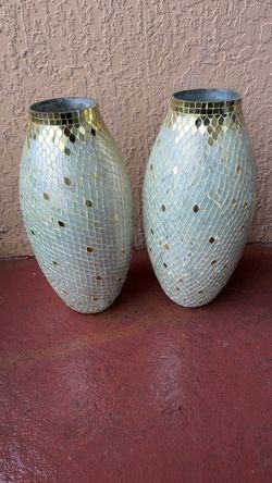 Beautiful Decorative Mosaic Vases – Set of 2