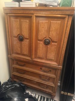 Bedroom furniture, antique