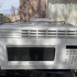 hotpoint Oven range microwave / Nellis and Owens 