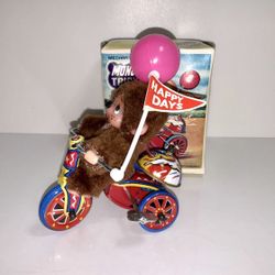 Vintage MONCHICHI Monkey On Metal Tin Tricycle Bicycle Wind Up Toy ~ Works Great