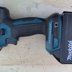Makita 18v 1/4" hex impact drill
