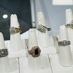 Gold Diamond Rings 