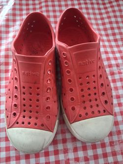 Native Slip-On Shoes kids size 12