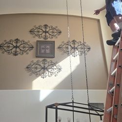 Dining Room Chandelier...