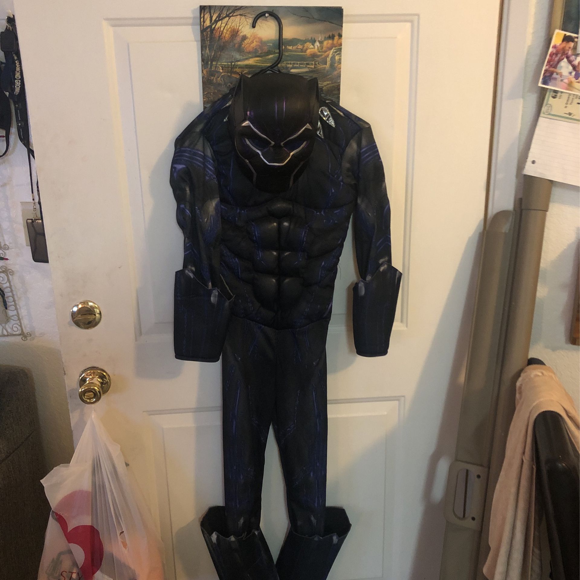 Halloween costume size medium black panther