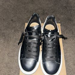 Alexander McQueen Size 8.5 