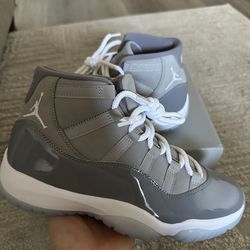 Jordan 11 Retro (Cool Grey)