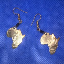 Earrings African Shaped 