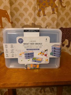#12  3 section snack container