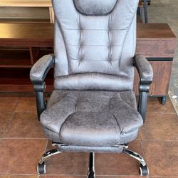 High Back Fabric Massage Office Chair Adjustable Heated Executive Computer Chair with Retractable Footrest(Gray) 💰120$
