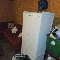 6 Ft White Pearl Closet Dresser 