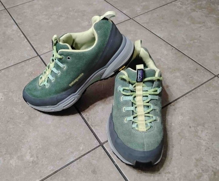 RARE Vintage Patagonia Scree Shield Sage Green Hiking Shoes Women’s 7.5