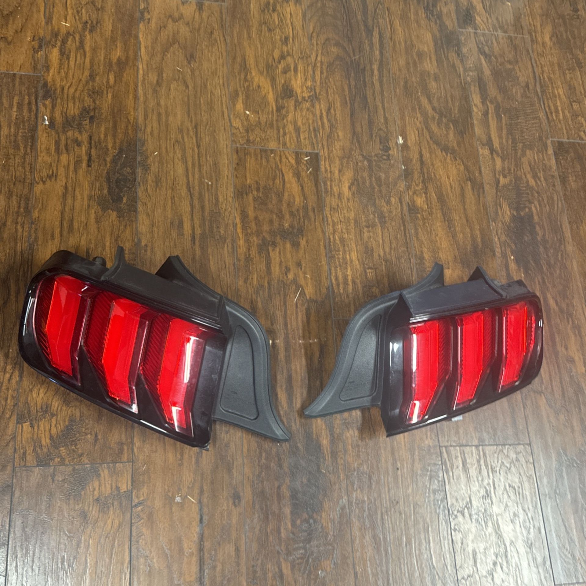 2018-2023 Ford Mustang Taillights