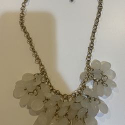Foggy White Crystal Necklace