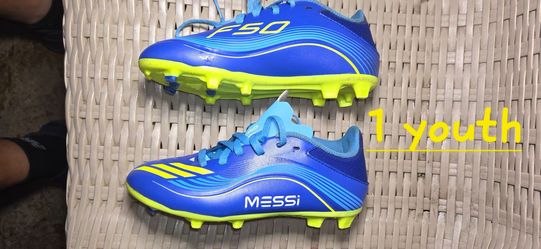 Size 1 Youth adidas messi F50 soccer cleats