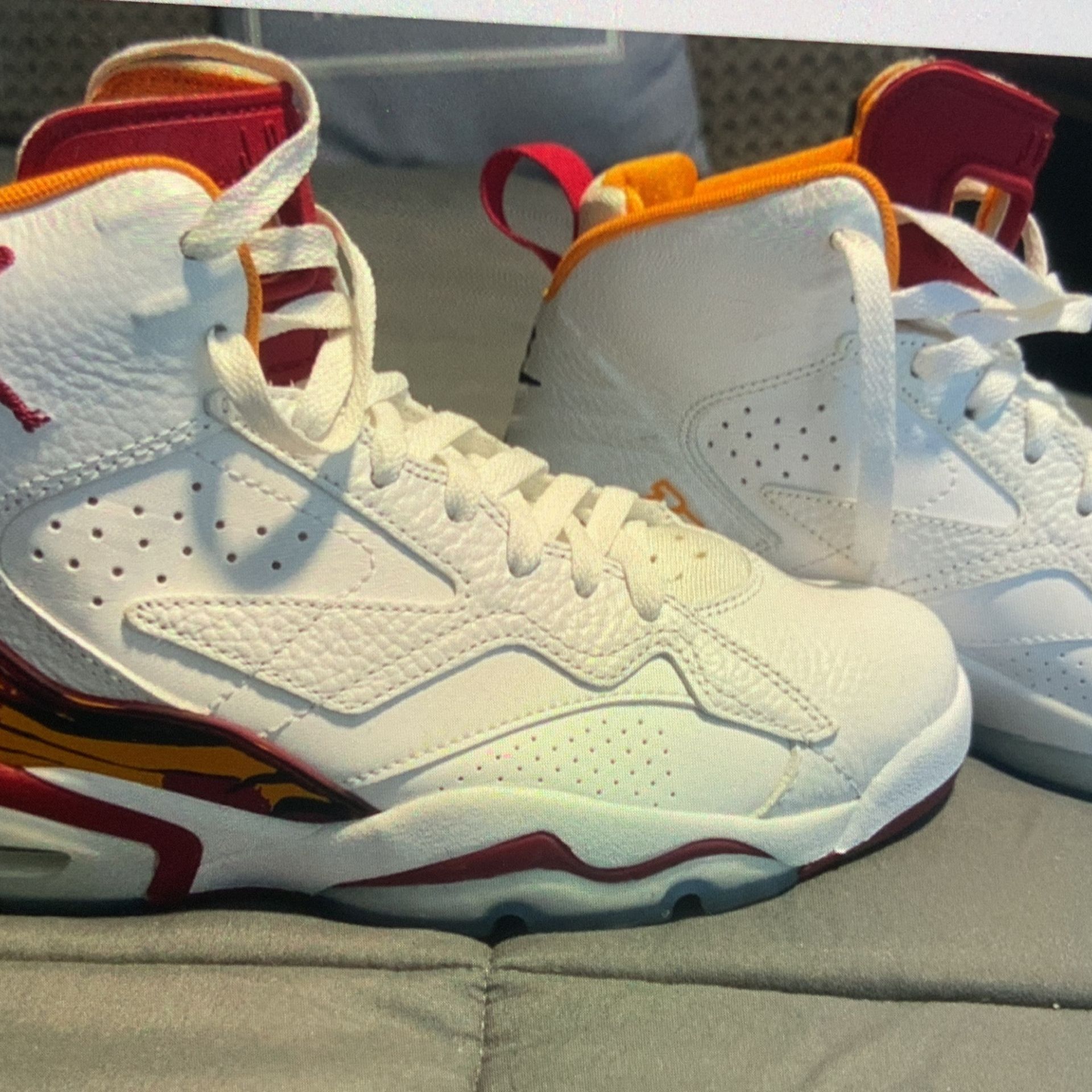 Men’s Nike Air Jordans Size 8