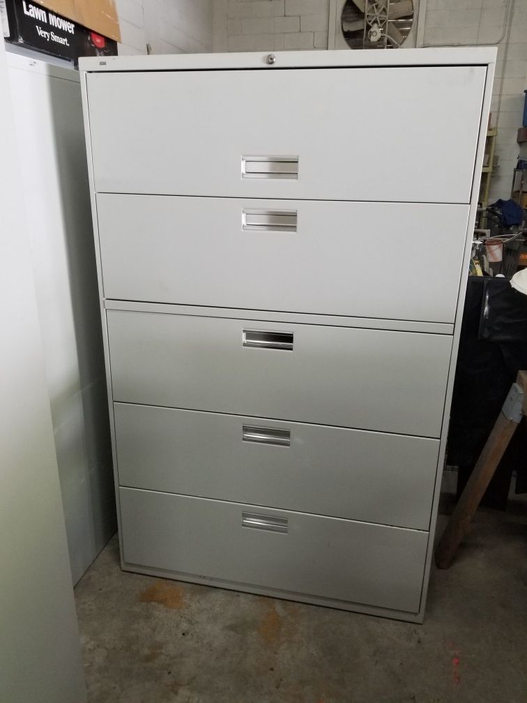 File cabinet