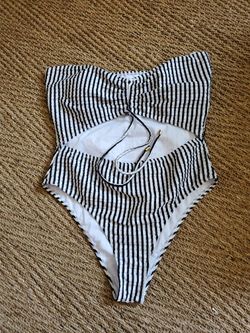 Black And White Stripe Swim Suit -L