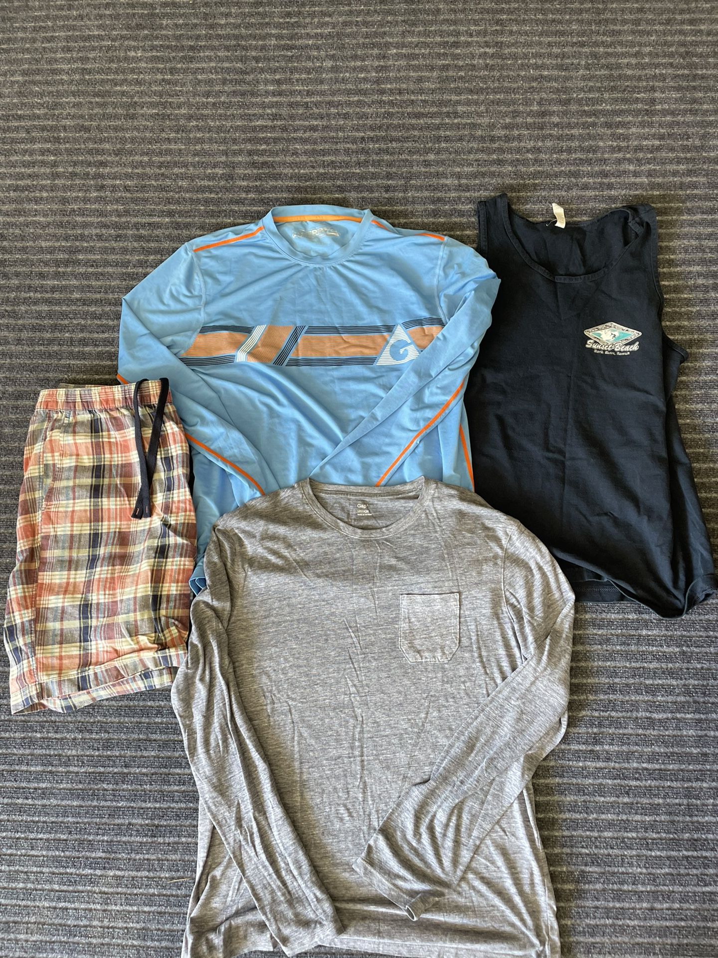 Men’s Clothing Bundle 